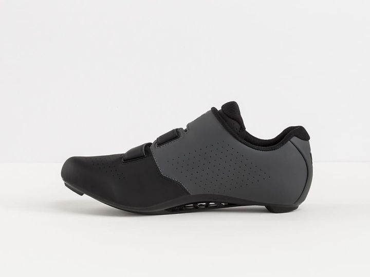 21717_A_2_Bontrager_Starvos_Road_Shoe.jpg