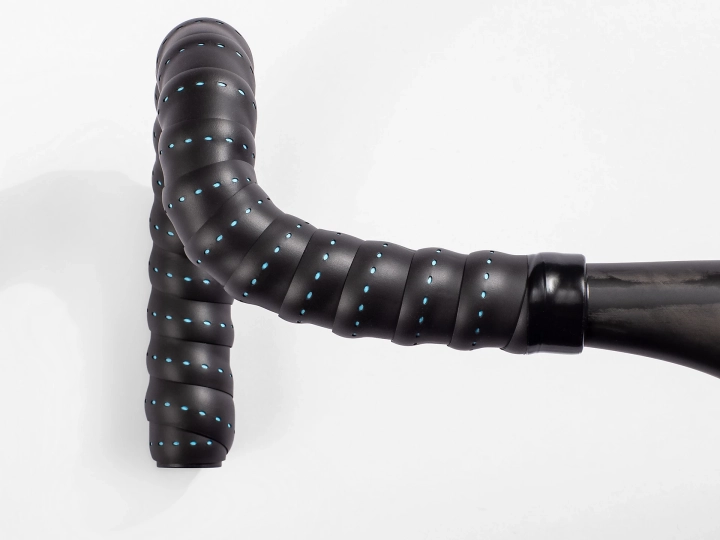 BontragerPerflineHandlebarTape_37298_C_Alt2.webp
