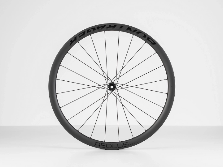 BontragerAeolusPro37TLRDisc_31547_A_Primary.webp