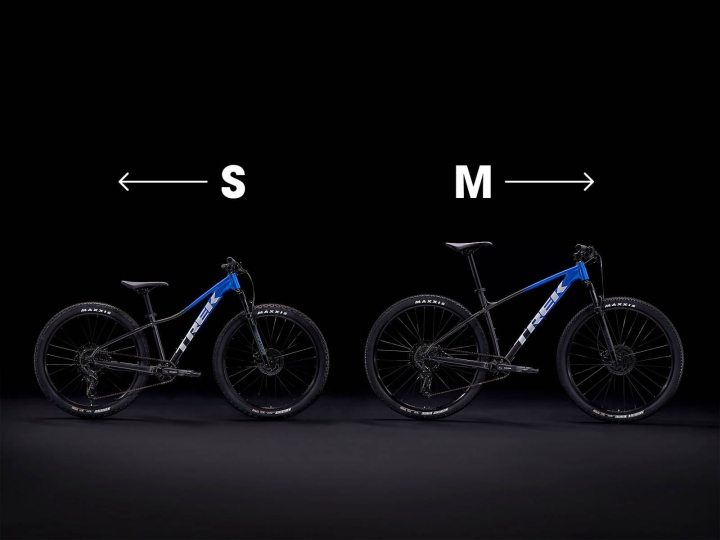 Modele Marlin w rozmiarach XS i S mają zagiętą rurę górną i niższy przekrok, dzięki czemu osobom o drobniejszej posturze łatwiej wsiąść na rower i z niego zejść.