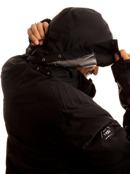 pol_pl_KURTKA-NARCIARSKA-FISCHER-ANNIVERSARY-Black-2025-22925_5.jpg