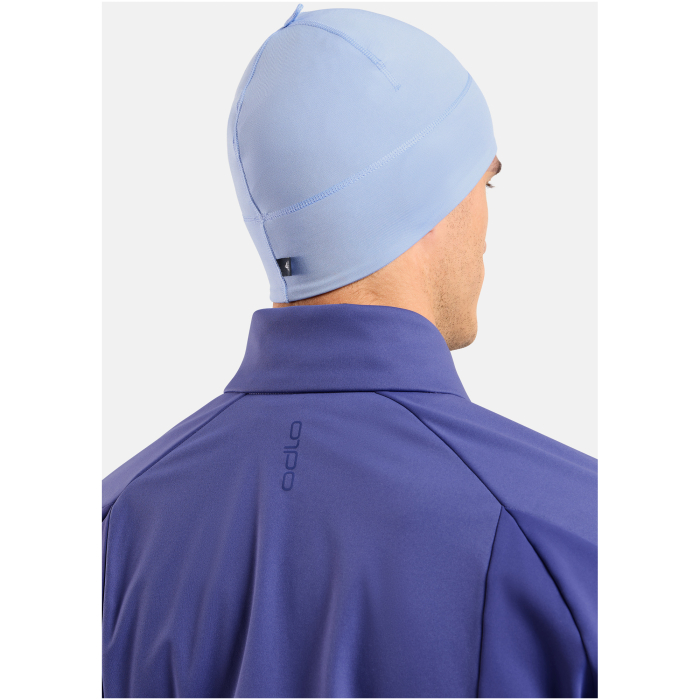 Czapka Polyknit Warm niebieska na modelu – tył, WARM na zimę