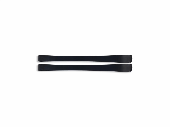 Wytrzymałe ślizgi nart dziecięcych Fischer The Curv Jr wykonane w technologii Extruded Bases dla lepszej trwałości.