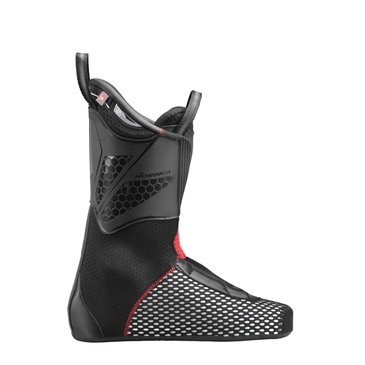 Termoformowalny botek Isotherm 3D Primaloft wyjęty z butów Nordica Promachine, zapewniający najwyższy komfort cieplny.