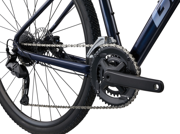 Napęd Shimano CUES i korba ProWheel w Giant Roam 3 Ultra Navy 2025