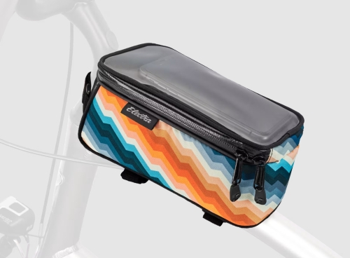 Brązowa sakwa Electra Ziggy Phone Bag zamontowana na ramie roweru