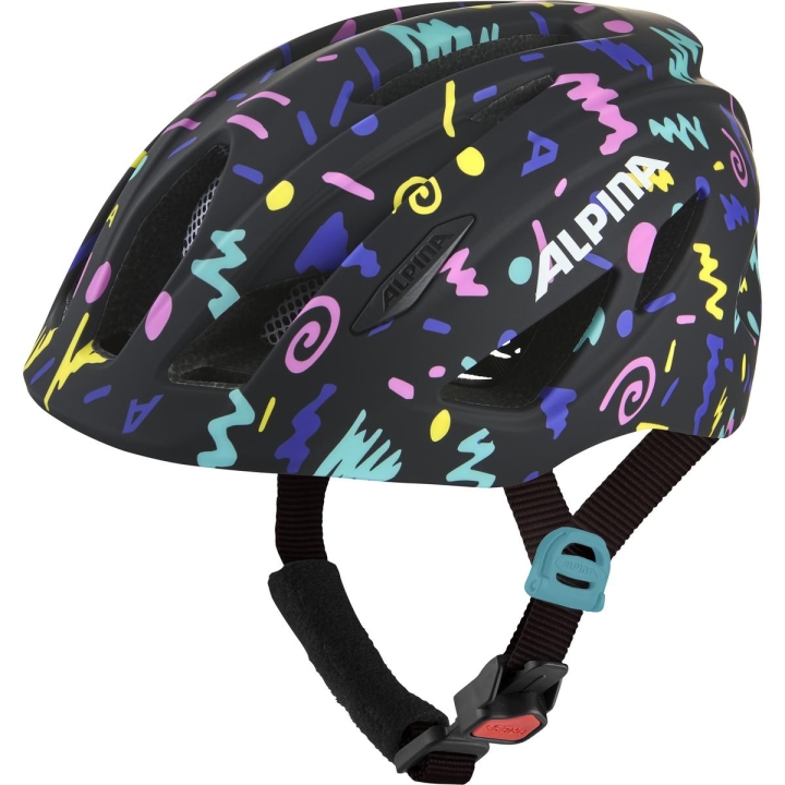 Błyszczący czarny kask juniorski Alpina Pico Black-Confetti z kolorowymi kropkami i czarnym daszkiem.