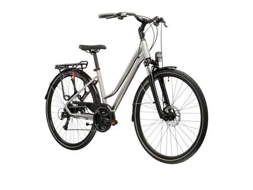 Damski rower trekkingowy KROSS Trans 3.0 w kolorze srebrnym – widok ogólny na ramę typu damka z pełnym wyposażeniem turystycznym.