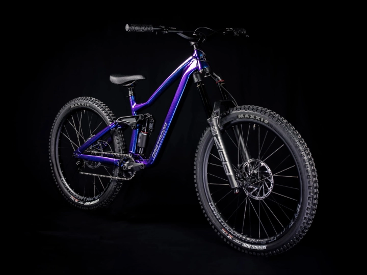 !2026_Dartmoor_Freeride_Thunderbird_FR_Pro_SS_01 (1).jpg