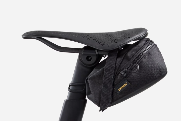 TrekSaddleBag-M-1.jpg
