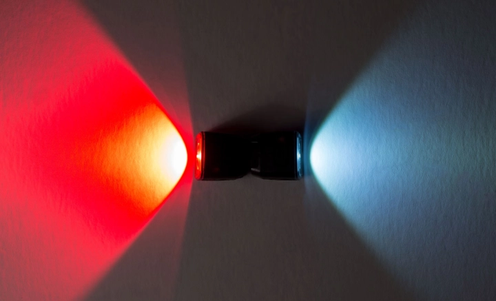 BontragerIon100RFlareRCityLightSet_14259_3.jpg