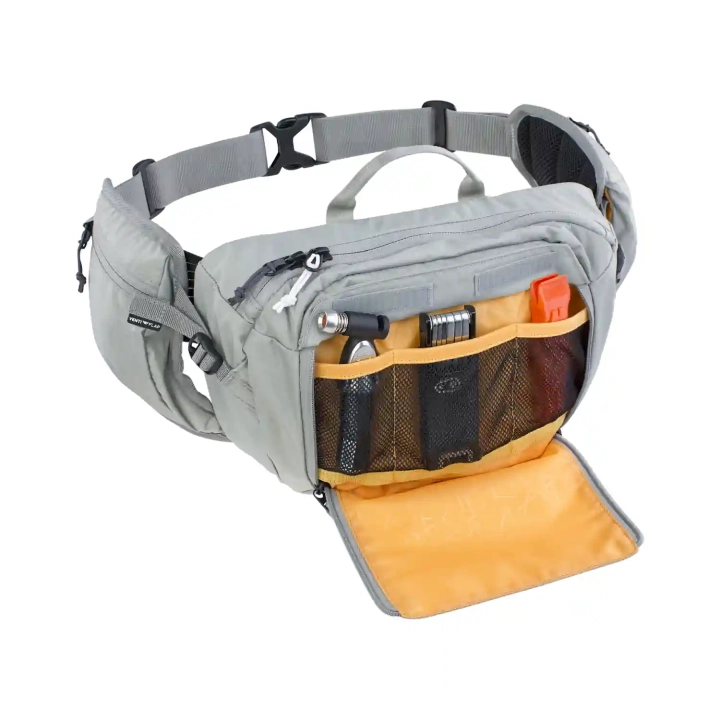Nerka biodrowa Evoc Hip Pack Pro 3L z otwartą kieszenią na narzędzia rowerowe.