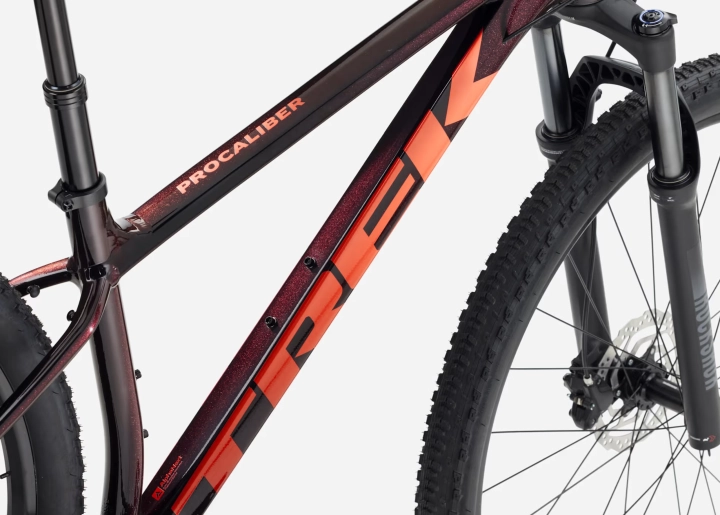 Przedni amortyzator RockShox Judy Silver 120mm w rowerze TREK Procaliber 6