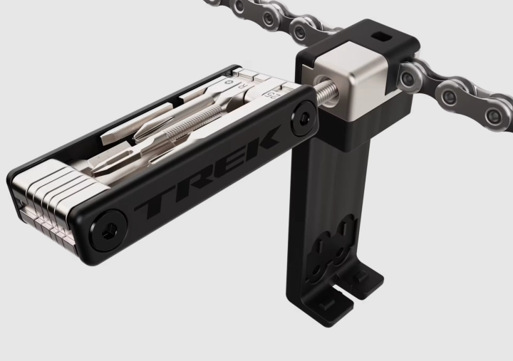 TrekProBITSMultiTool-41411-3.jpg