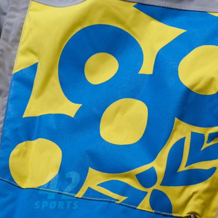 kurtka Iconic Manual 686 